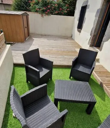 Holiday home Au Coin Des Amis Aurillac