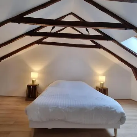 Au Coin Des Amis Holiday home *