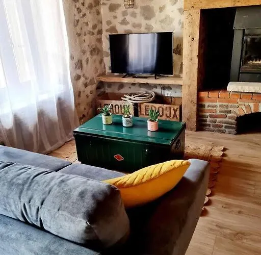 Holiday home Au Coin Des Amis *