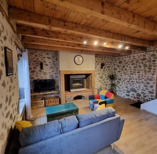 Au Coin Des Amis Holiday home