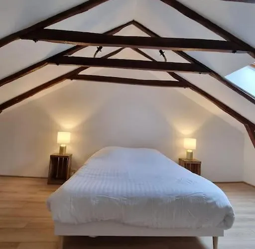 Au Coin Des Amis Holiday home *